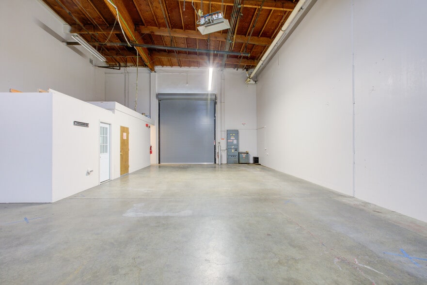More Photos Of 1341 McWilliams Way, Modesto Warehouse For Lease