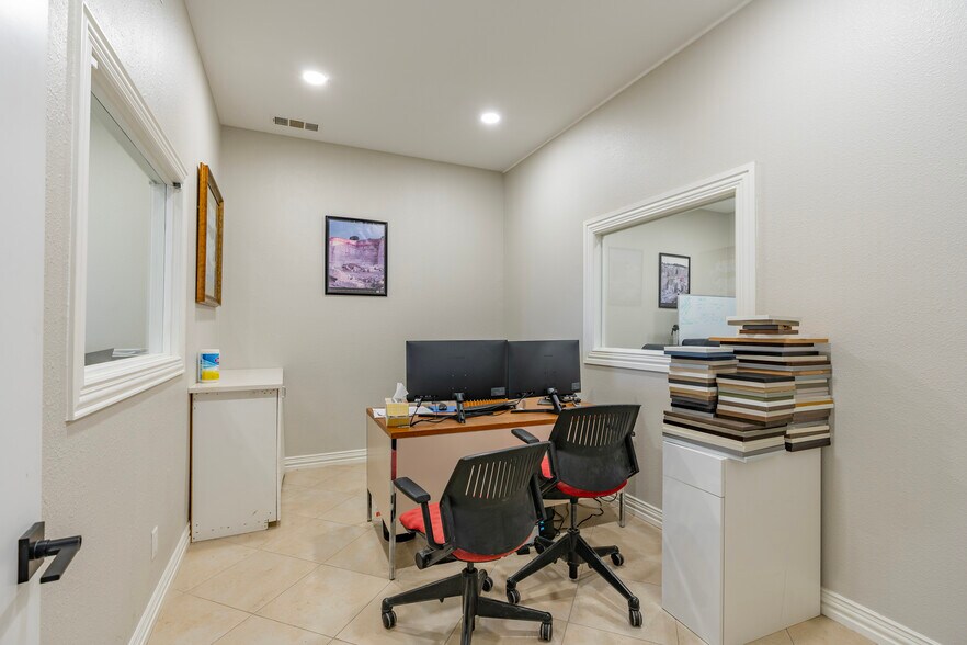 More Photos Of 10582 Spangler Rd, Dallas Manufacturing For Sale