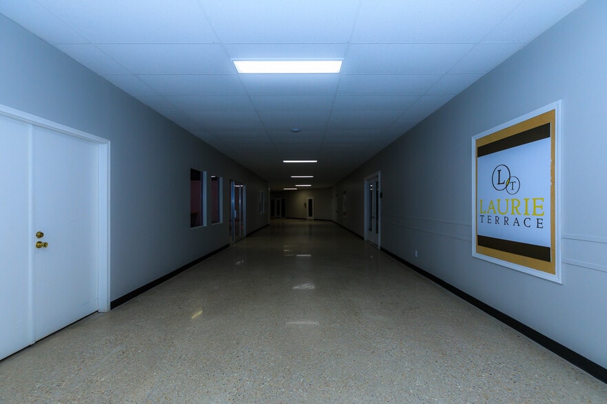 More Photos Of 401 N Main St, Gravois Mills Office For Lease