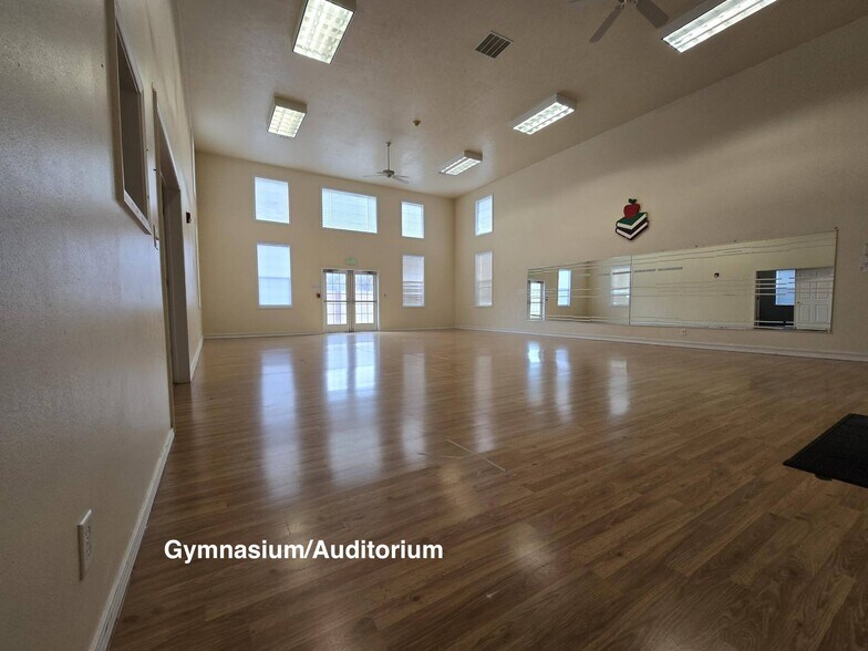 More Photos Of 273 Shoup Ave W, Twin Falls Office For Lease