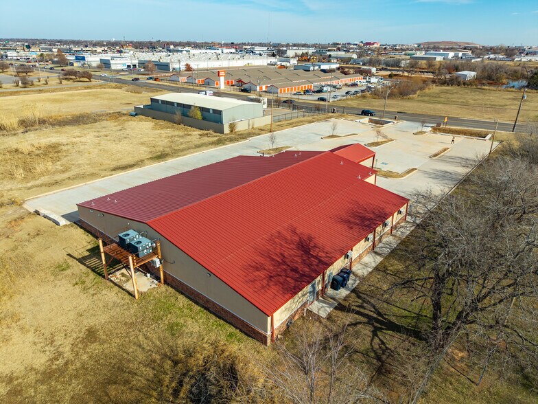 More Photos Of 8017 S Santa Fe Ave, Oklahoma City Religious Facility For Sale