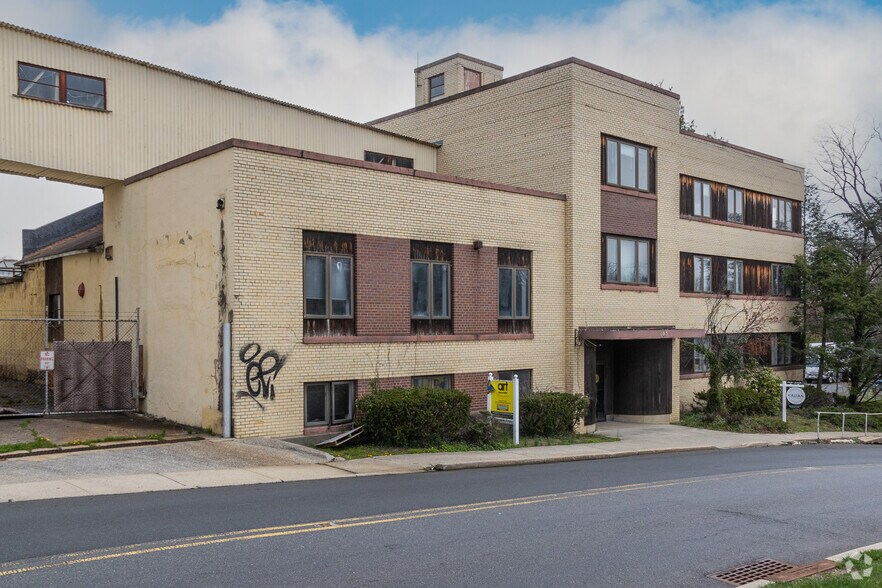 More Photos Of 101-105 Church St, Aberdeen Manufacturing For Lease