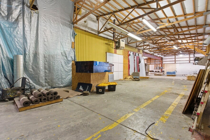 More Photos Of 790 10th st, Cassville Industrial For Sale