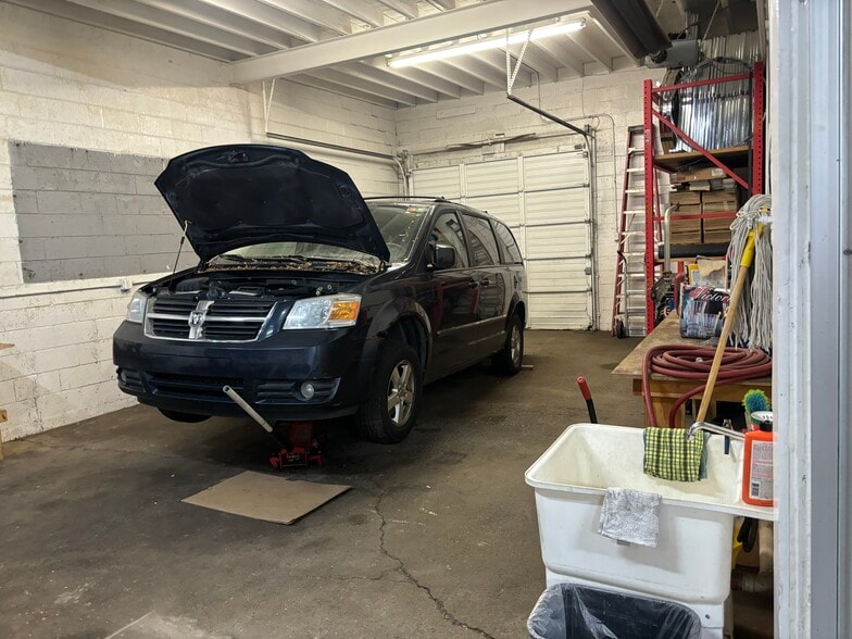 More Photos Of 13417 E 8 Mile Rd, Warren Warehouse For Sale