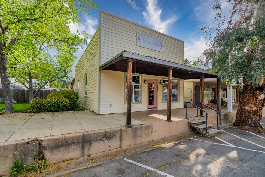 More Photos Of 20832 Front St, Cottonwood General Retail For Sale