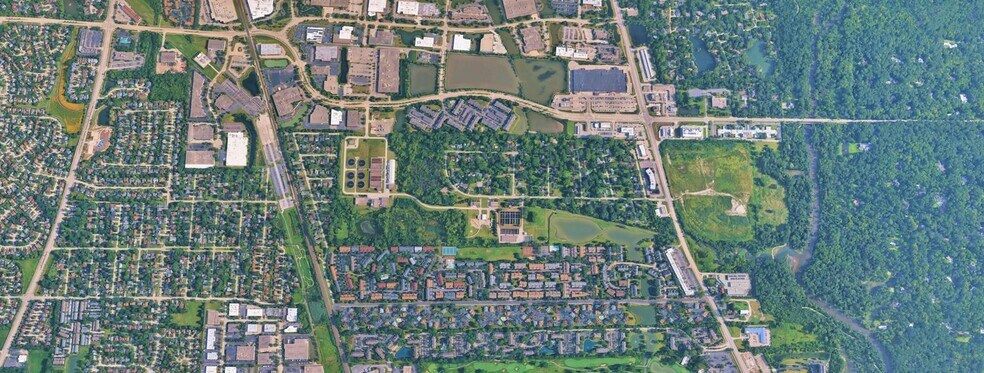 More Photos Of N Milwaukee Ave & Deerfield Parkway, Riverwoods Land For Sale