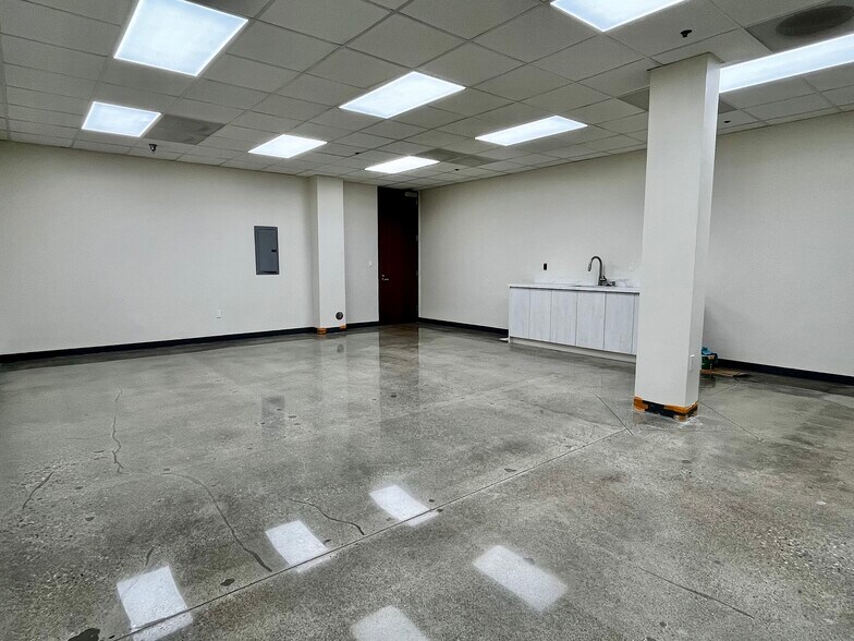 More Photos Of 3191 W Temple Ave, Pomona Medical For Sale