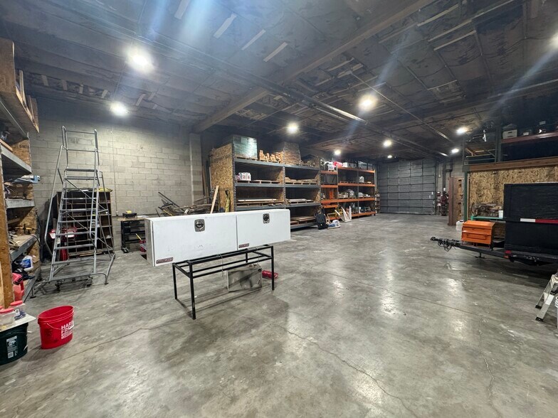 More Photos Of 122 S Union St, Stockton Service For Lease