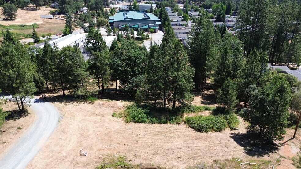 More Photos Of Whitcomb Ave, Colfax Land For Sale