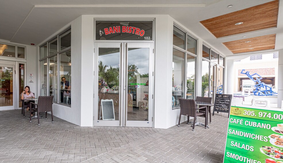 More Photos Of 323 Sunny Isles Blvd, Sunny Isles Beach Office For Lease