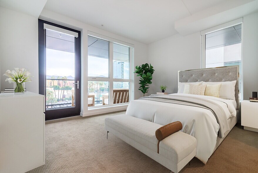 More Photos Of 6240 W Sunset Blvd, Los Angeles Apartments For Lease