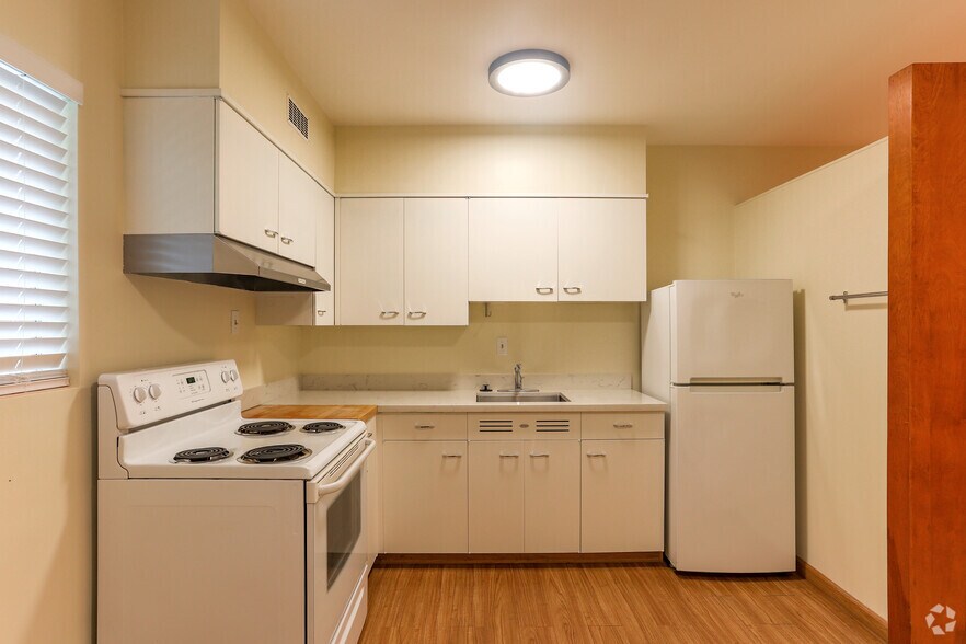 More Photos Of 365 Everett Ave, Palo Alto Apartments For Sale