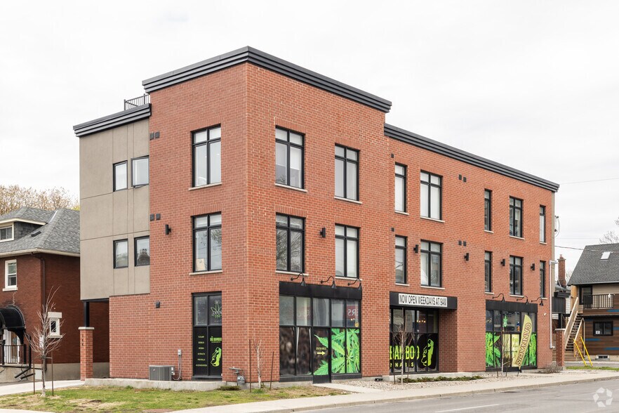 Primary Photo Of 144 Renfrew Av, Ottawa Apartments For Sale