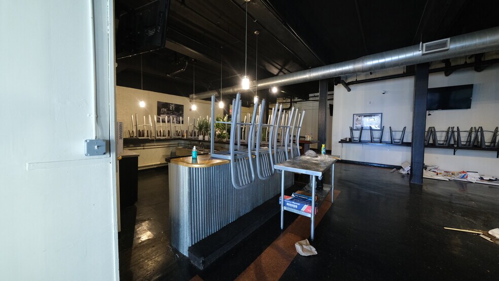 More Photos Of 91 Hartford Ave, Providence Apartments For Lease