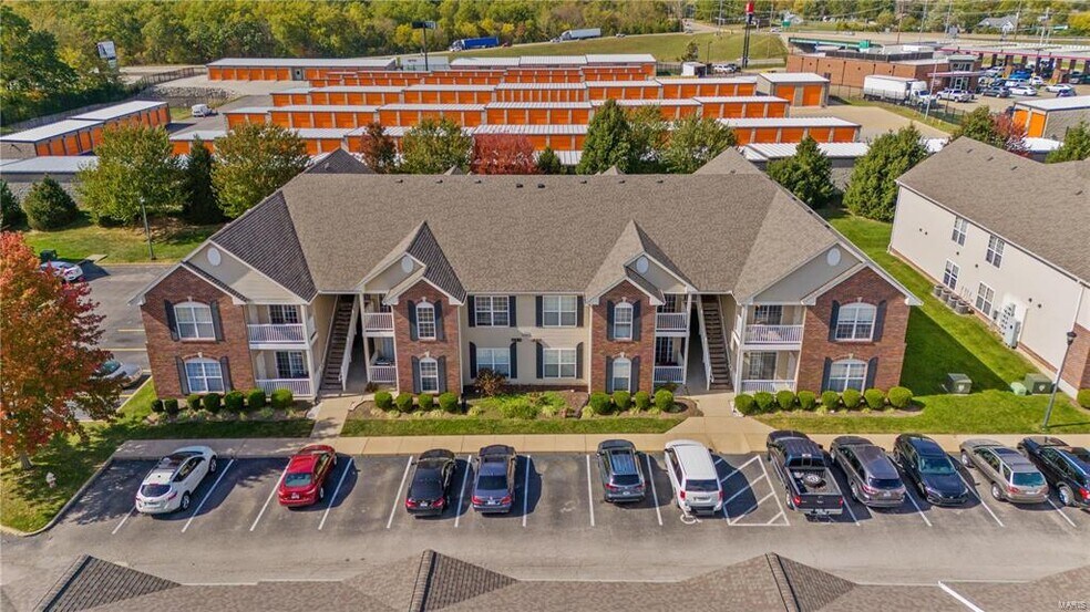 Primary Photo Of 6401 Brookfield Court Dr, Saint Louis Apartments For Sale