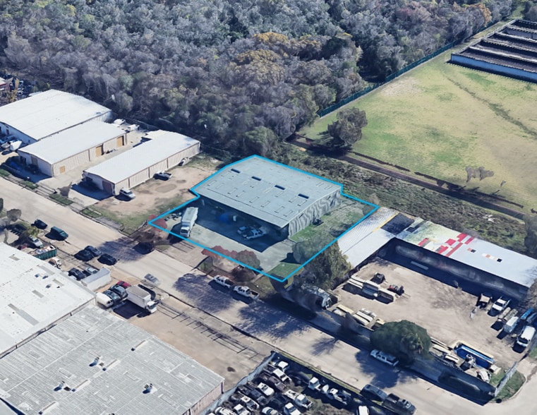 Primary Photo Of 9399 Summerbell, Houston Warehouse For Lease