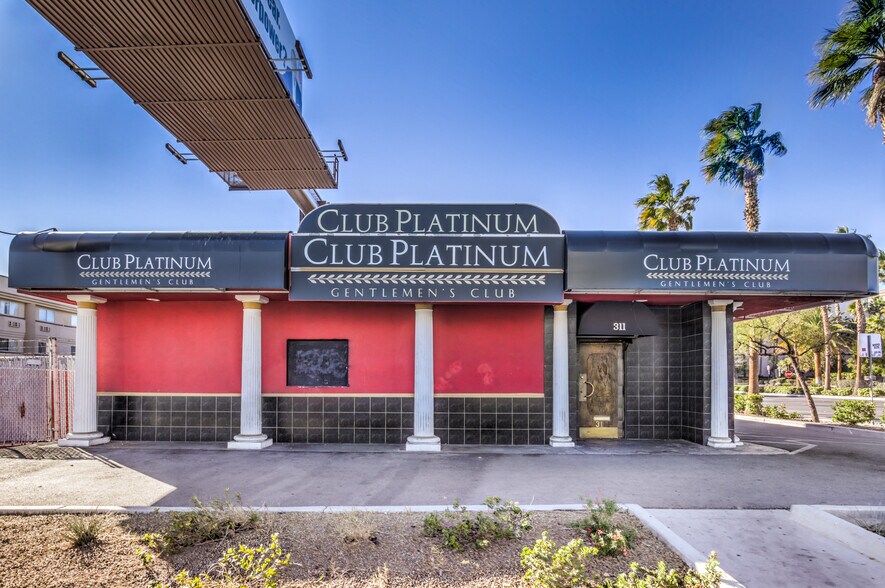 More Photos Of 311 E Flamingo Rd, Las Vegas Freestanding For Sale