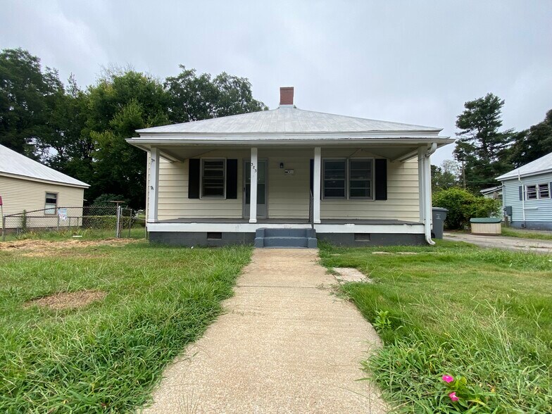 More Photos Of , Spartanburg Unknown For Sale