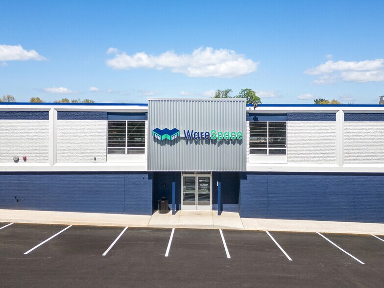More Photos Of 3342 Bladensburg Rd, Brentwood Warehouse For Lease
