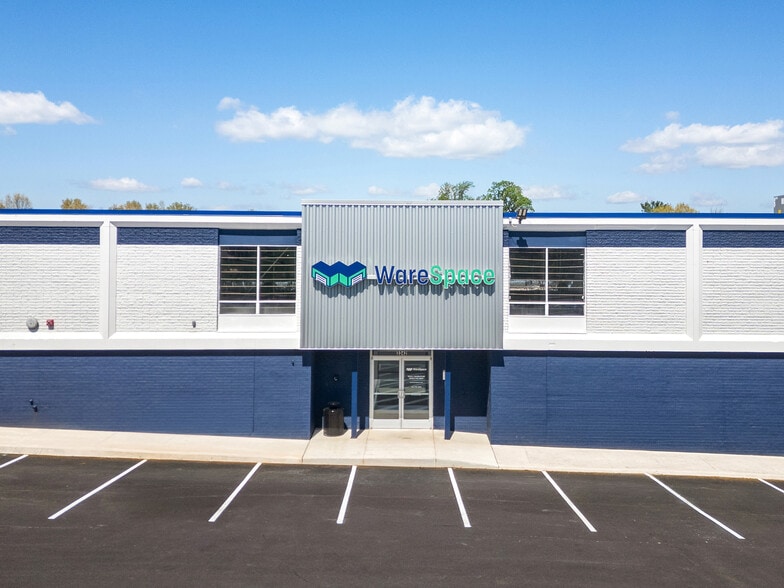 More Photos Of 3342 Bladensburg Rd, Brentwood Warehouse For Lease