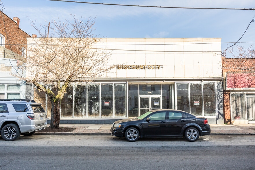 Primary Photo Of 1427 Hull St, Richmond Storefront For Lease