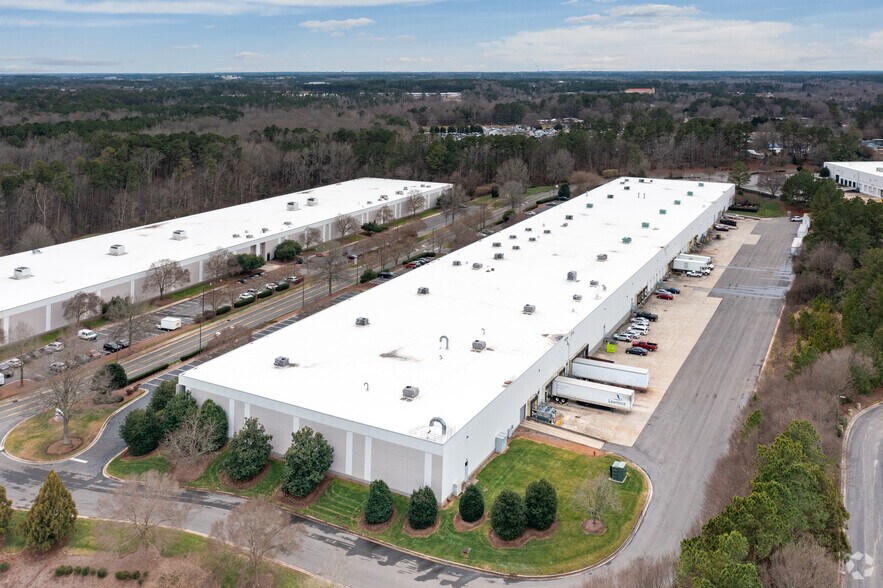 More Photos Of 2520-2528 S Tri-Center Blvd, Durham Unknown For Lease