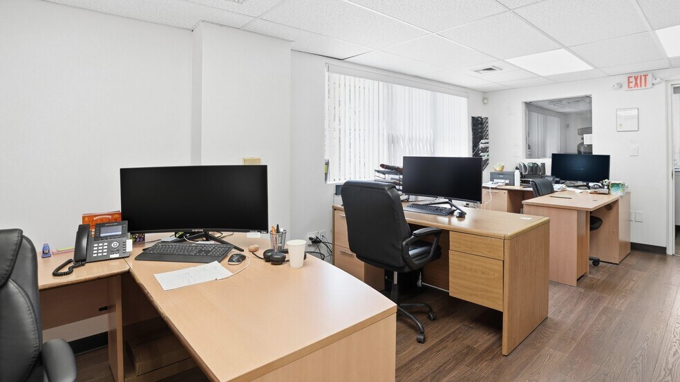 More Photos Of 384 Moffitt Blvd, Islip Warehouse For Sale