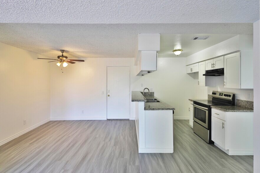 More Photos Of 13266 Foothill Blvd, Sylmar Apartments For Sale