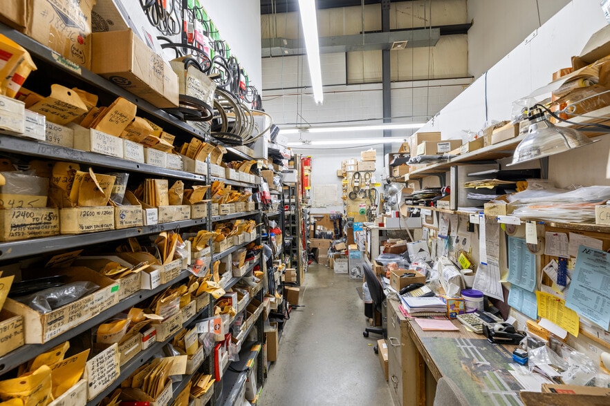 More Photos Of 1190 Pompton Ave, Cedar Grove General Retail For Sale