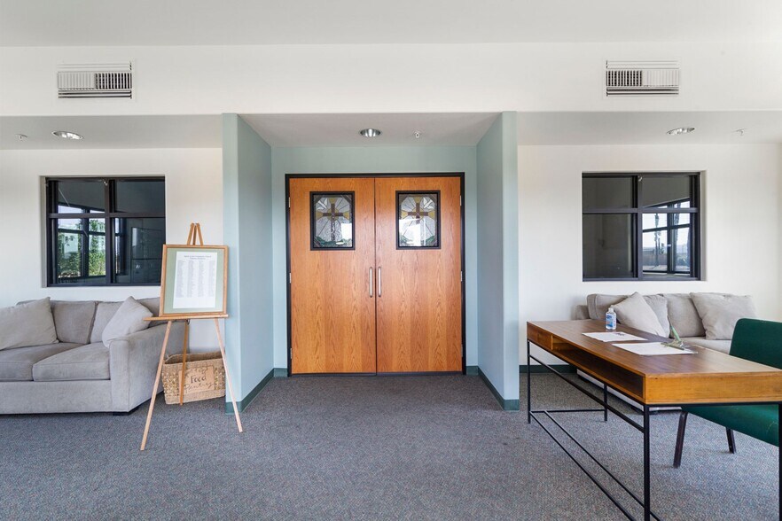 More Photos Of 3126 W Johnston Ave, Hemet Religious Facility For Sale