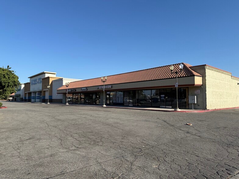 More Photos Of 5400 Olive Dr, Bakersfield General Retail For Lease