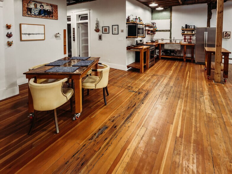 More Photos Of 182 S Main St, Helper General Retail For Sale