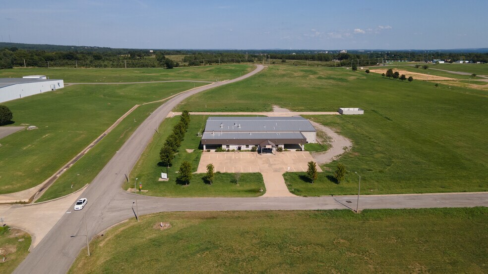 111 Main Pky, Tahlequah, OK 74464 Land For Sale