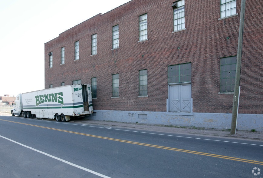 More Photos Of 650 Windsor St, Hartford Industrial For Sale