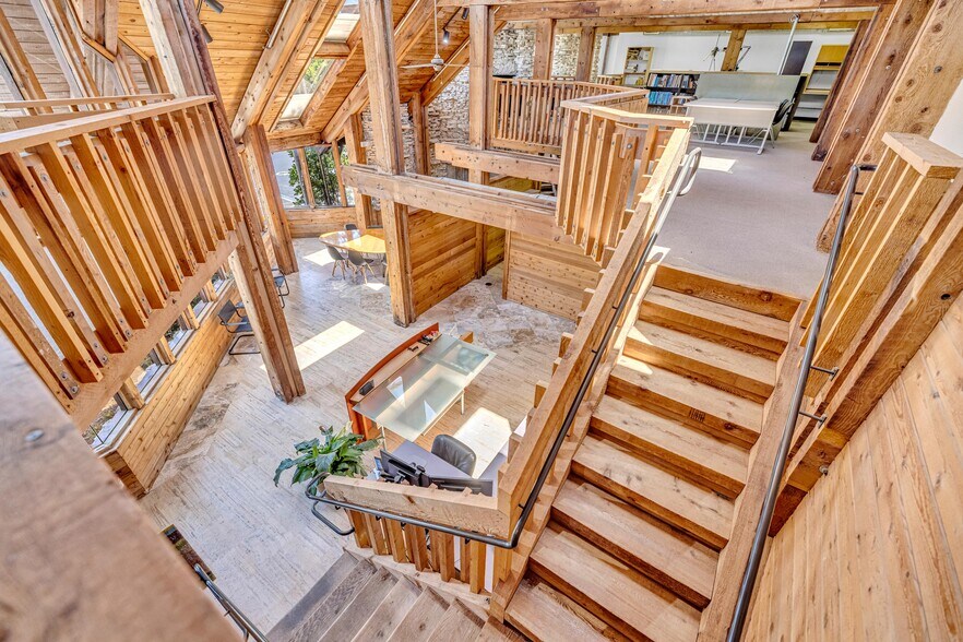 More Photos Of 3045 N Federal Hwy, Fort Lauderdale Loft Creative Space For Sale