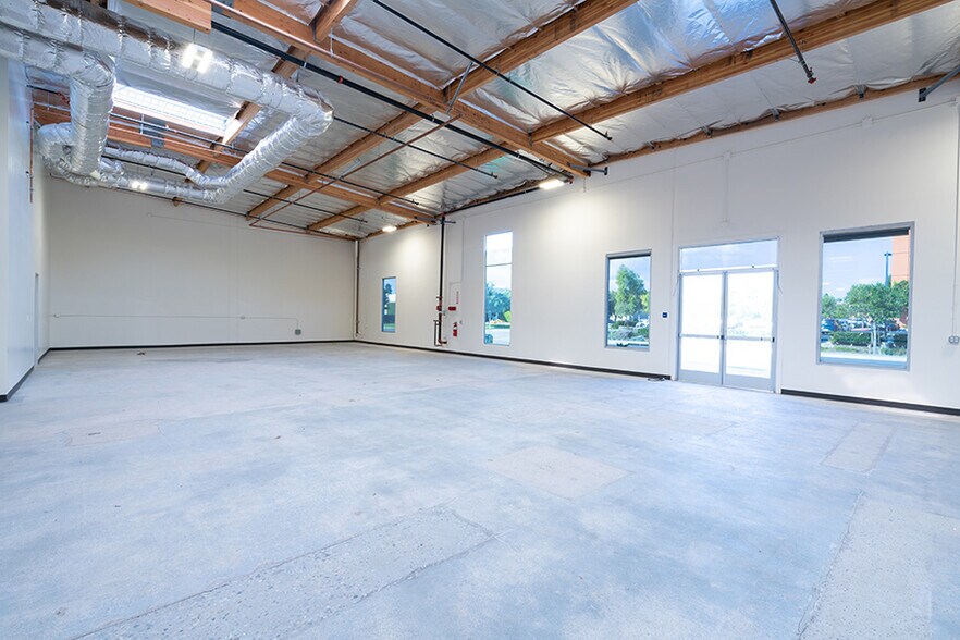 More Photos Of 1641 Reynolds Ave, Irvine Warehouse For Lease