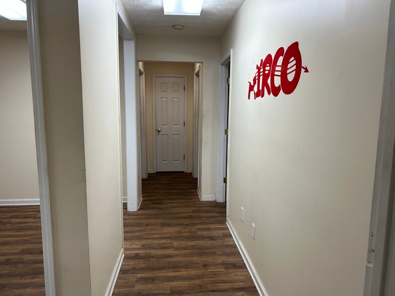 More Photos Of 9296 S Main St, Jonesboro Service For Sale