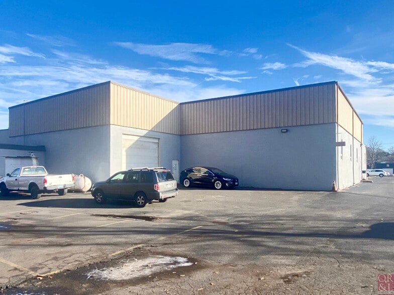 More Photos Of 250 John Downey Dr, New Britain Manufacturing For Lease