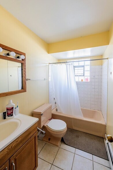 More Photos Of 1619 N 35th Ave, Melrose Park Apartments For Sale