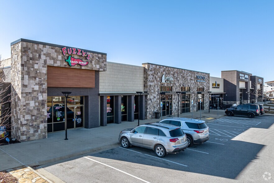 More Photos Of 4301 S JB Hunt Dr, Rogers Unknown For Lease