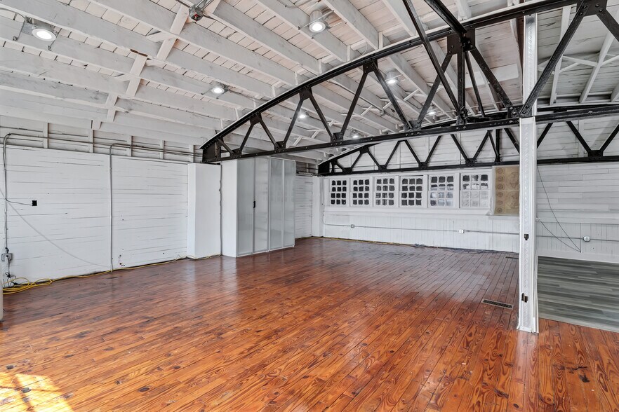 More Photos Of 12461 Veterans Memorial Hwy, Douglasville Loft Creative Space For Lease