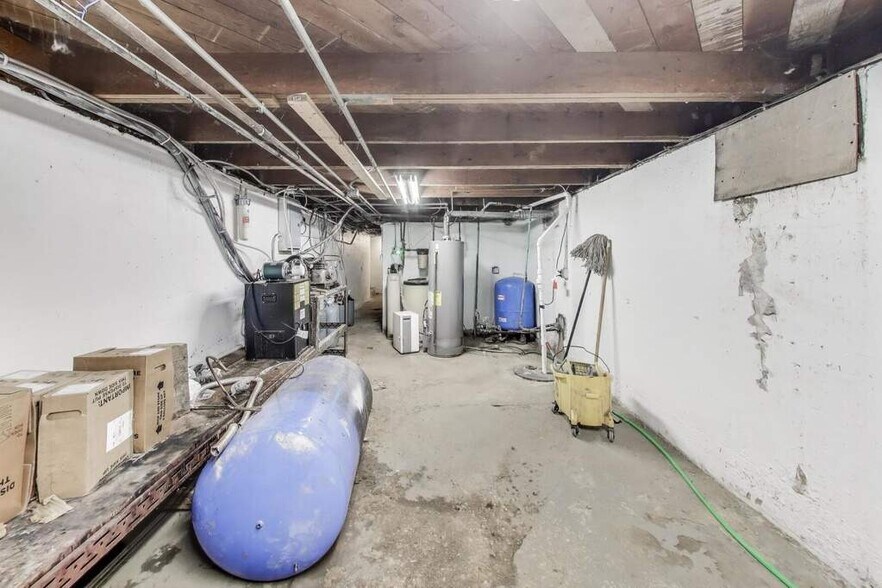 More Photos Of 26211 W IL Route 173, Antioch Restaurant For Sale