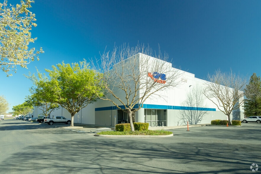 More Photos Of 3132 Dwight Rd, Elk Grove Unknown For Lease