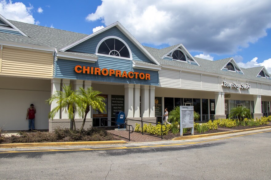 More Photos Of 2121-2289 E Semoran Blvd, Apopka General Retail For Lease
