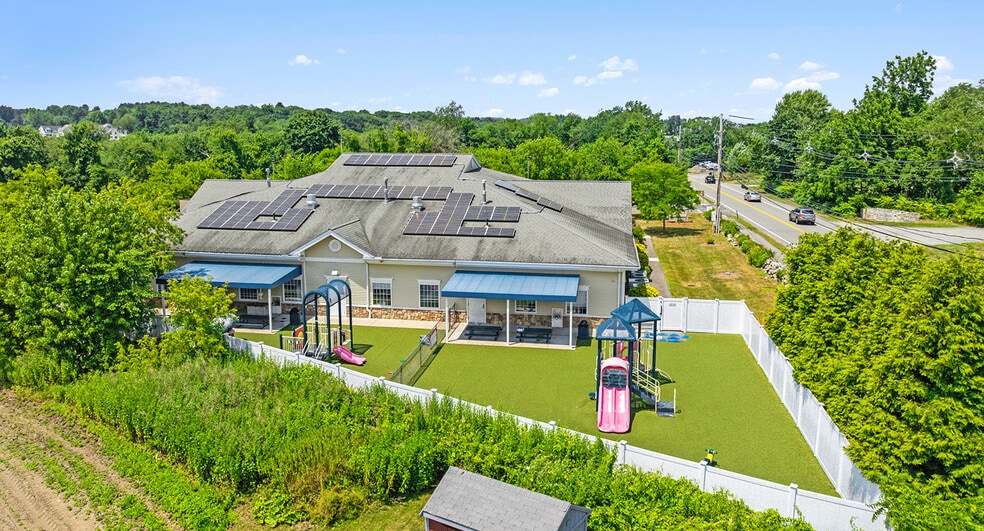 More Photos Of 206 Great Rd, Littleton Daycare Center For Sale