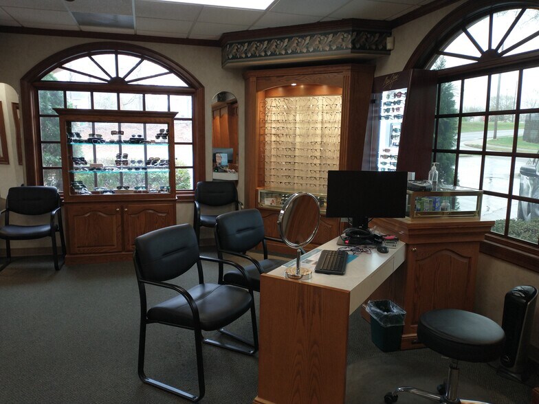 More Photos Of 303 Salisbury Ave, Albemarle Office For Sale