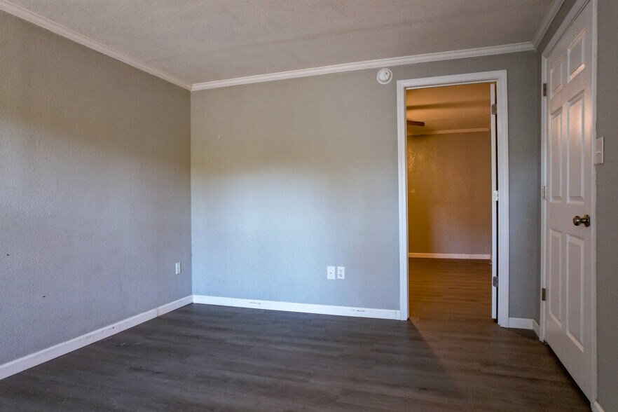 More Photos Of 2465 Benton Young Rd, Cookeville Apartments For Sale