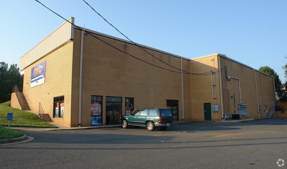 More Photos Of 1671 Cherry Rd, Rock Hill Storefront Retail Office For Lease