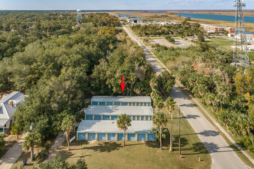 More Photos Of 160 Market St, Apalachicola Self Storage For Sale