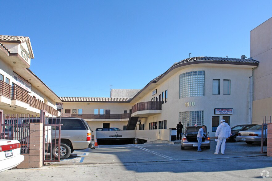 More Photos Of 1110 N Western Ave, Los Angeles Office For Lease